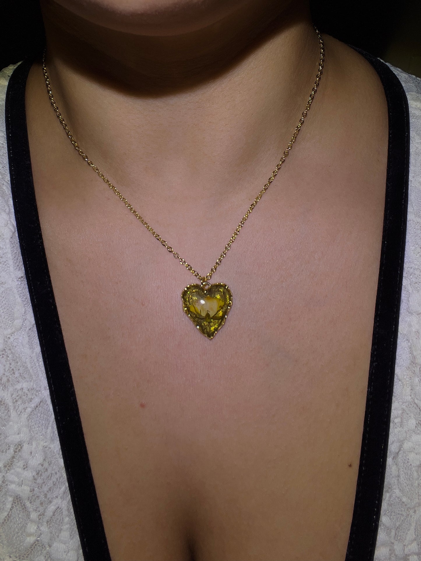 Rose & Gold Flakes Real Flower Heart Necklace