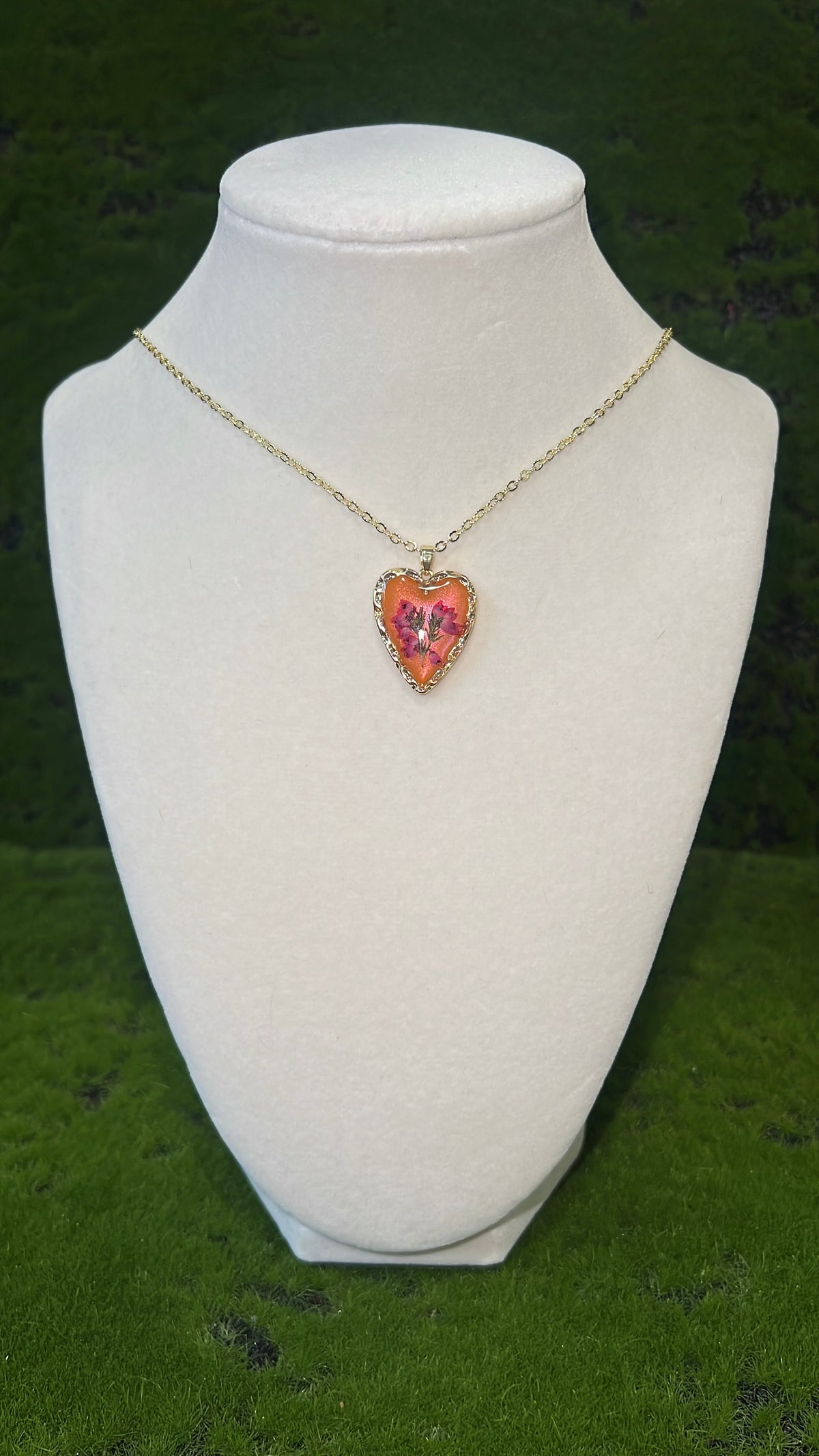 Winter Tropics Real Flower Heart Necklace