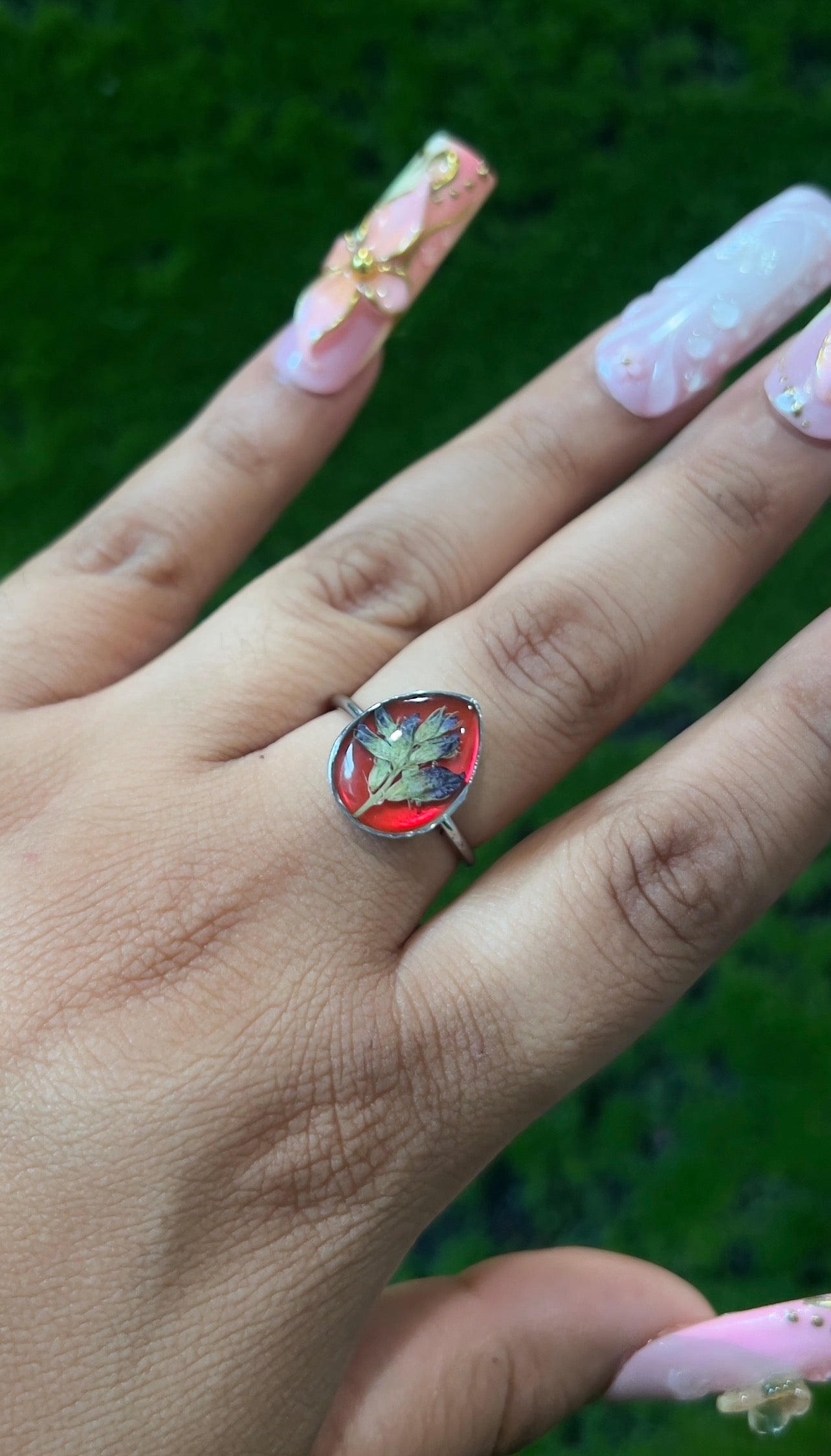 Grapevine Sunset Real Flower Ring