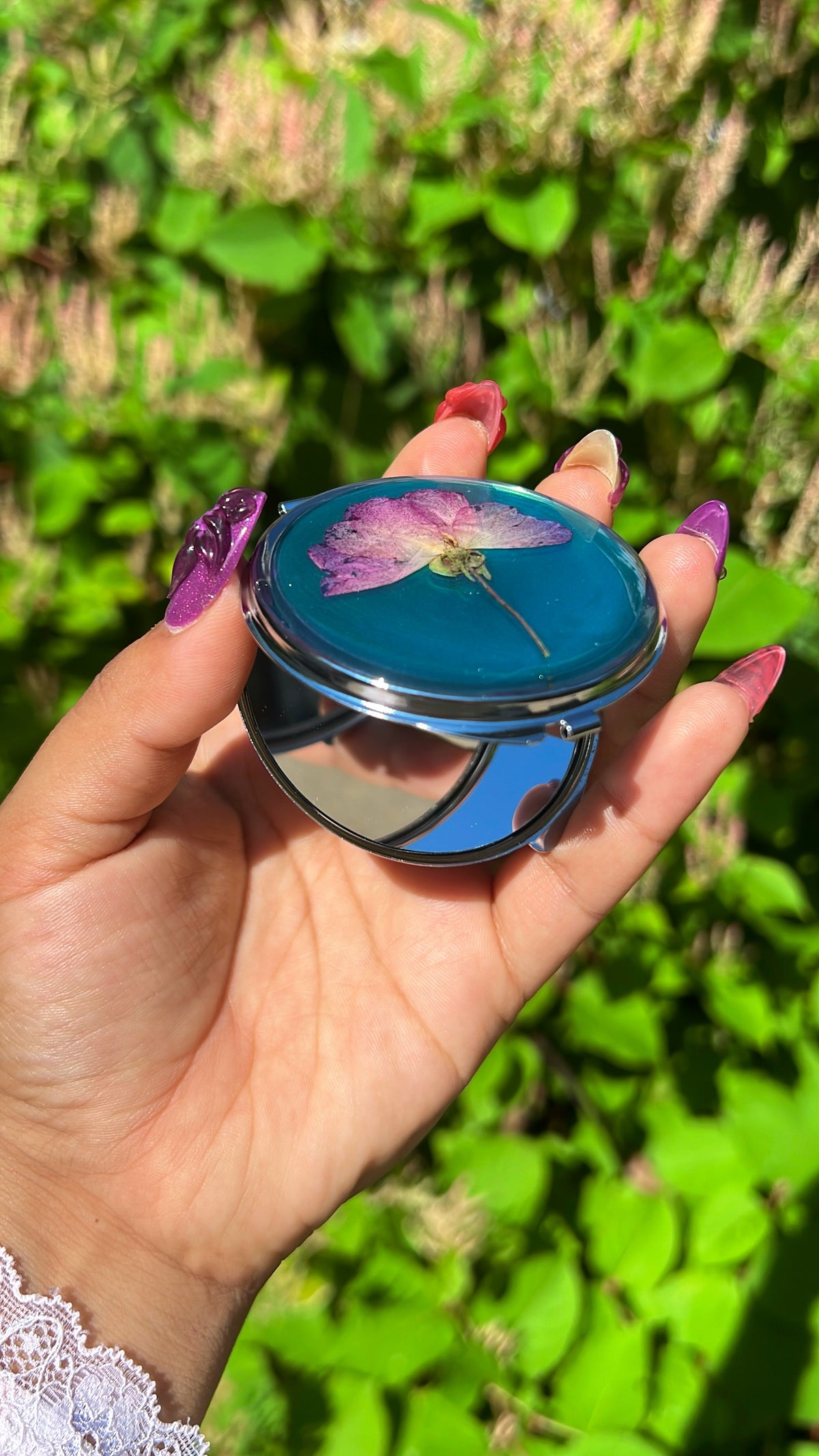 Lost in the Ocean Real Flower Compact Mirror