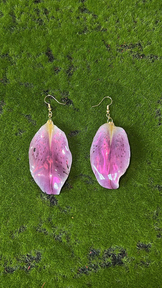 Delilyrious Real Lily Petal Earrings