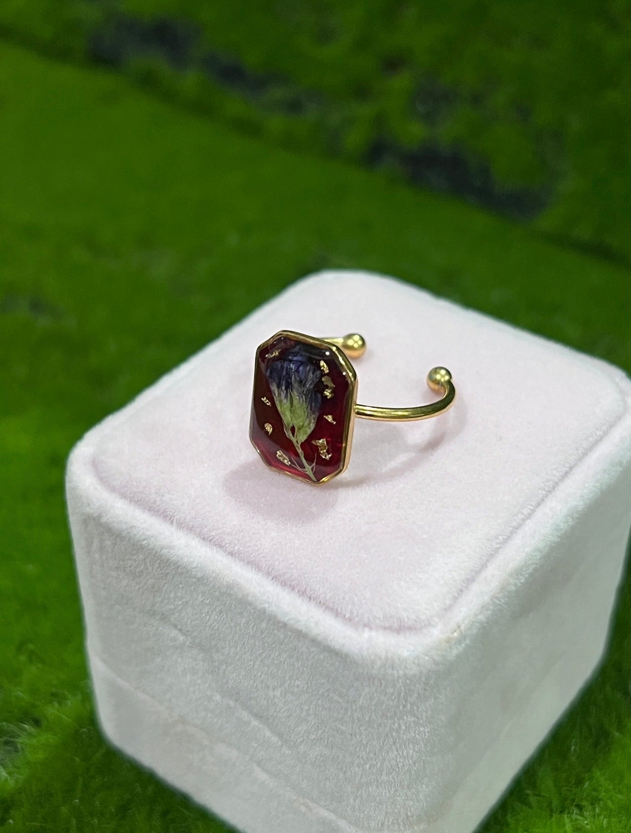 Red Twilight Octagon Shape Real Flower Ring
