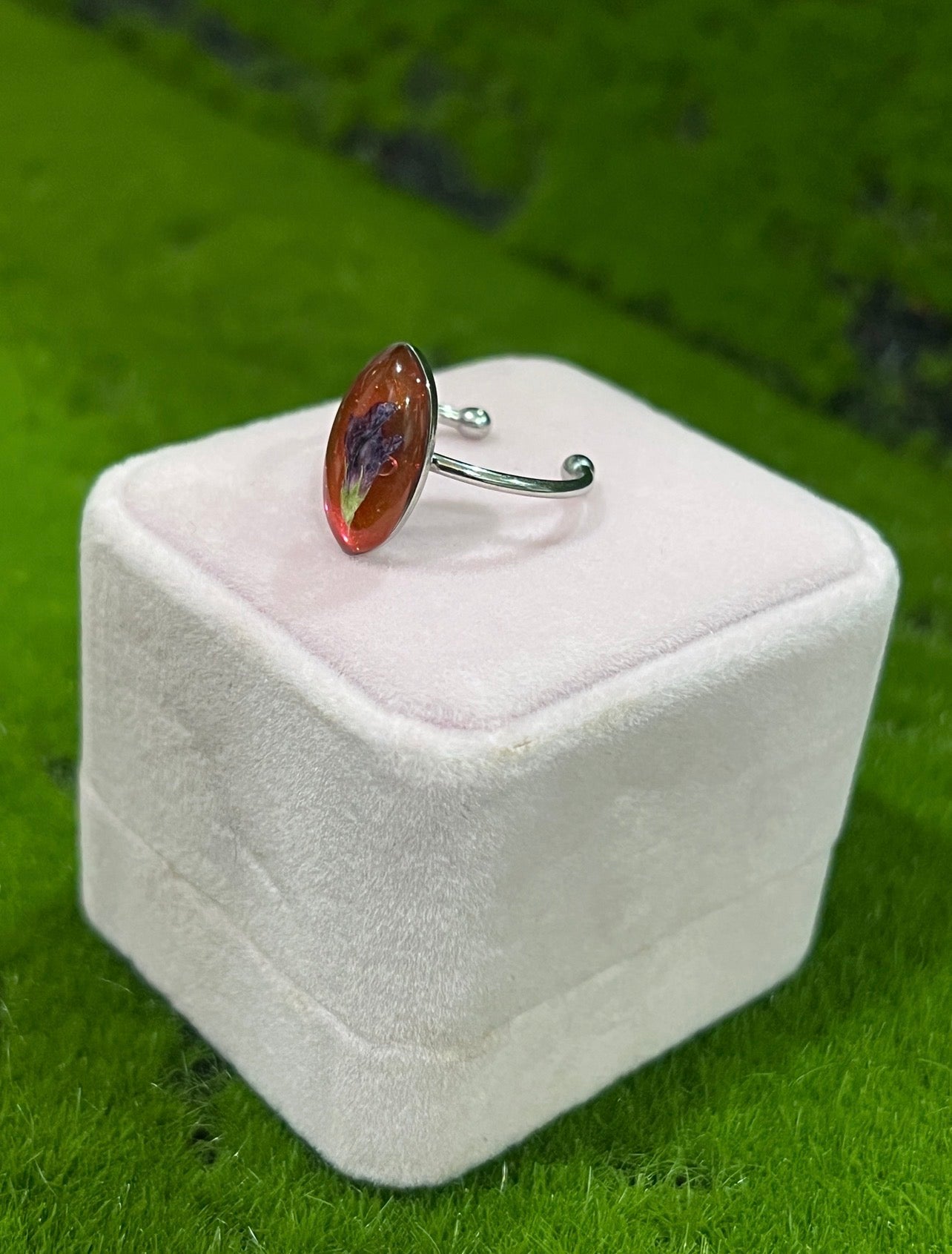 Glitz and Glam Real Flower Ring