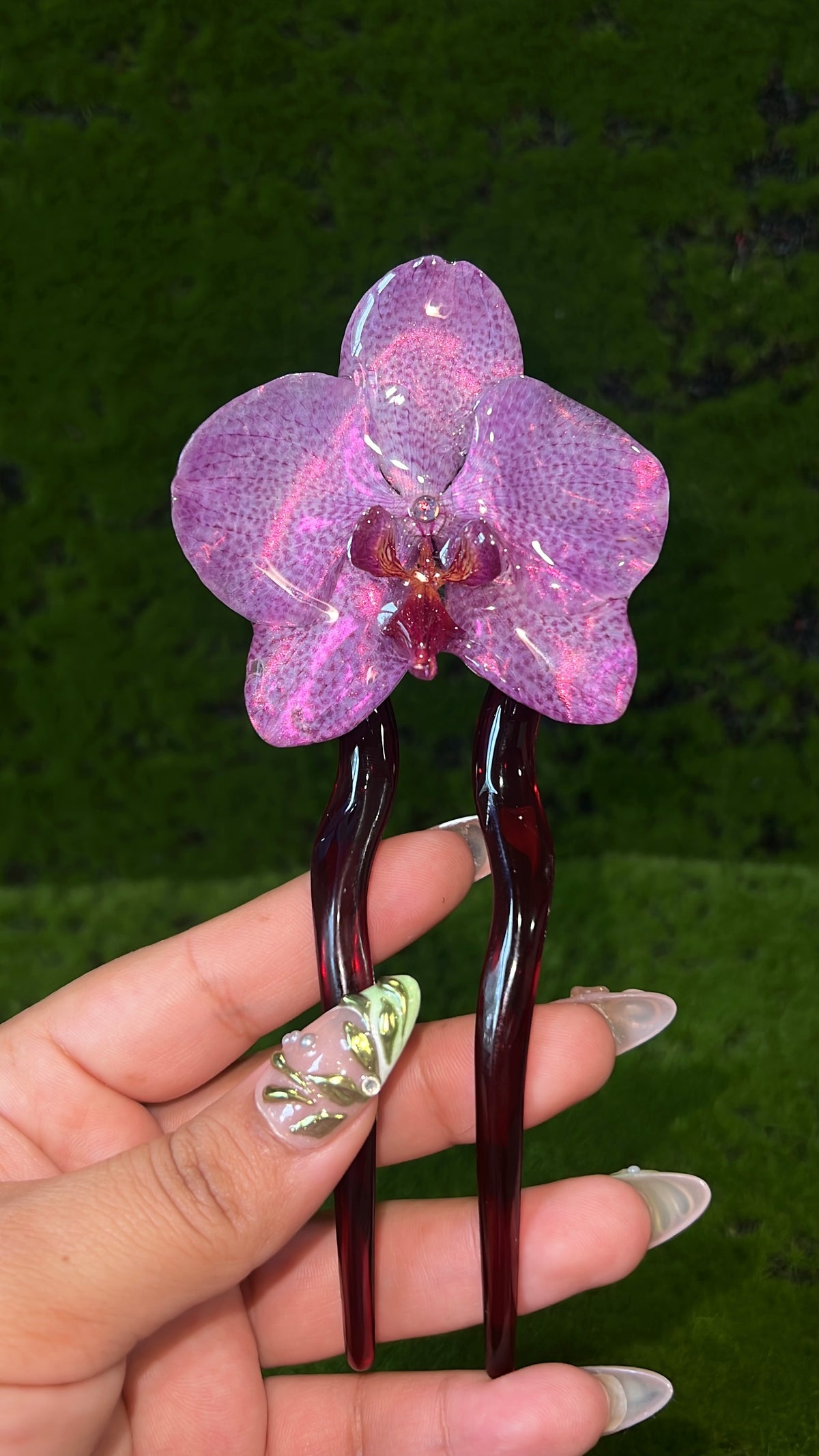 To Fall in Love Real Orchid Hair Pin