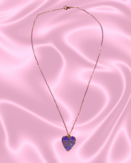 Uva Bombón Heart Necklace