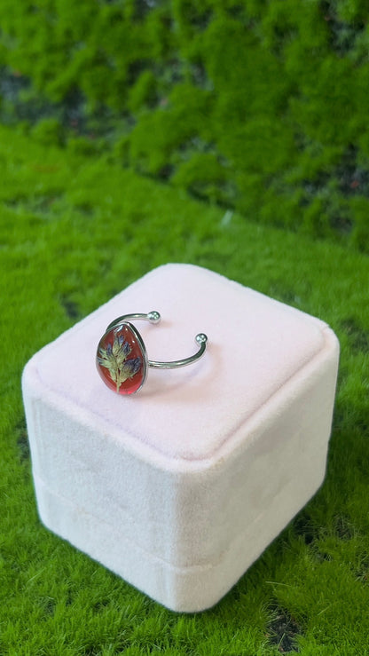 Grapevine Sunset Real Flower Ring