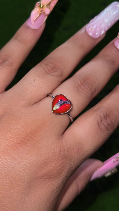 Love Bomb Real Flower Ring